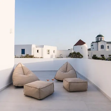 Bedspot Paros Naousa (Paros)